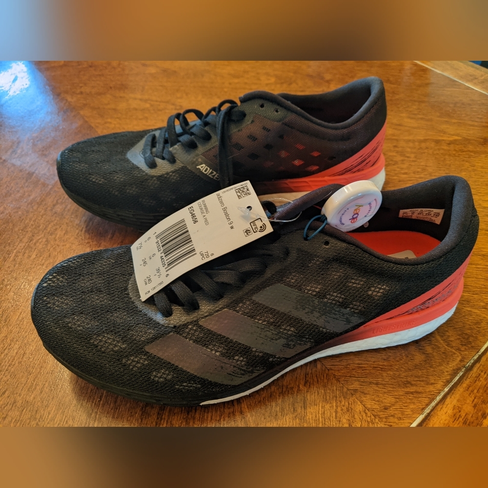 Adidas Women's Adizero Boston 9. NWT size 7.5